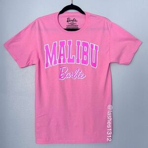 Malibu Barbie Graphic T-Shirt Women’s Medium Pink Short Sleeve Retro Tee